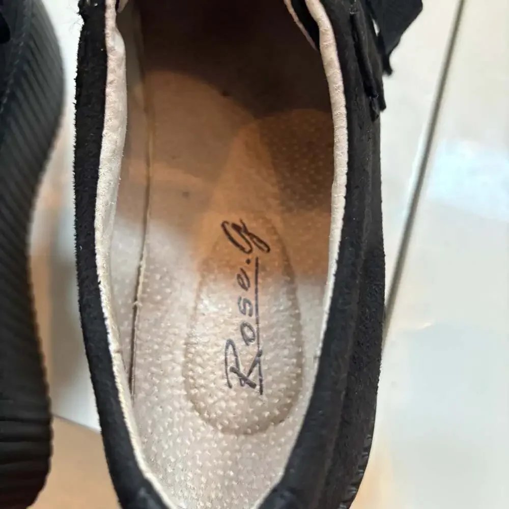 Rose.G Black Suede Platform Creeper Shoes with Spike Detail Size 7
